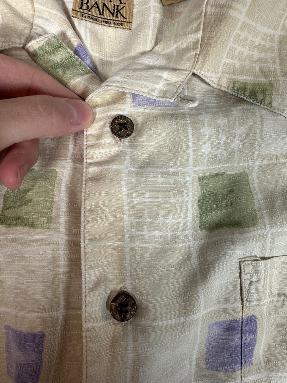 Vintage 100% Silk Jos. A. Bank Beige Camp Shirt Size Large - Picture 5 of 8